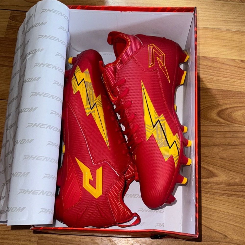 Phenom football cleats 10.5